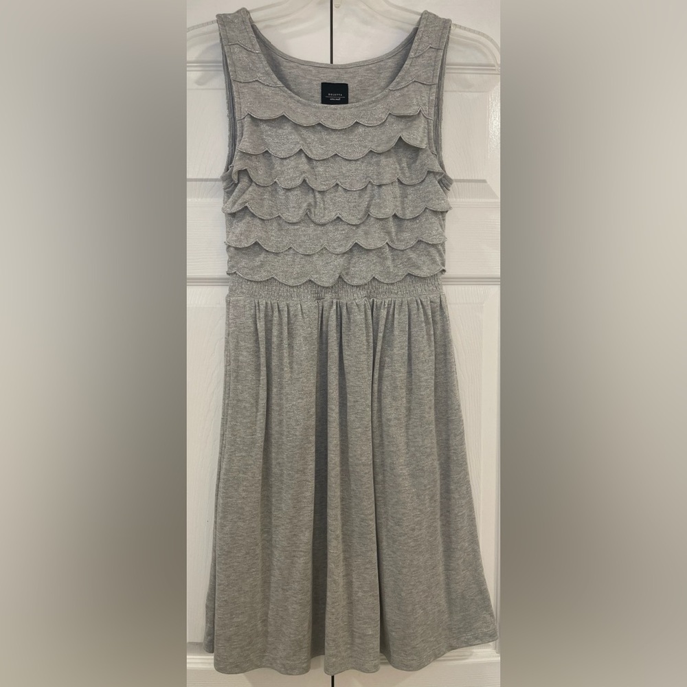 EUC Deletta by Anthropologie Sparkly Metallic Scalloped Dress Silver Sz XSmall